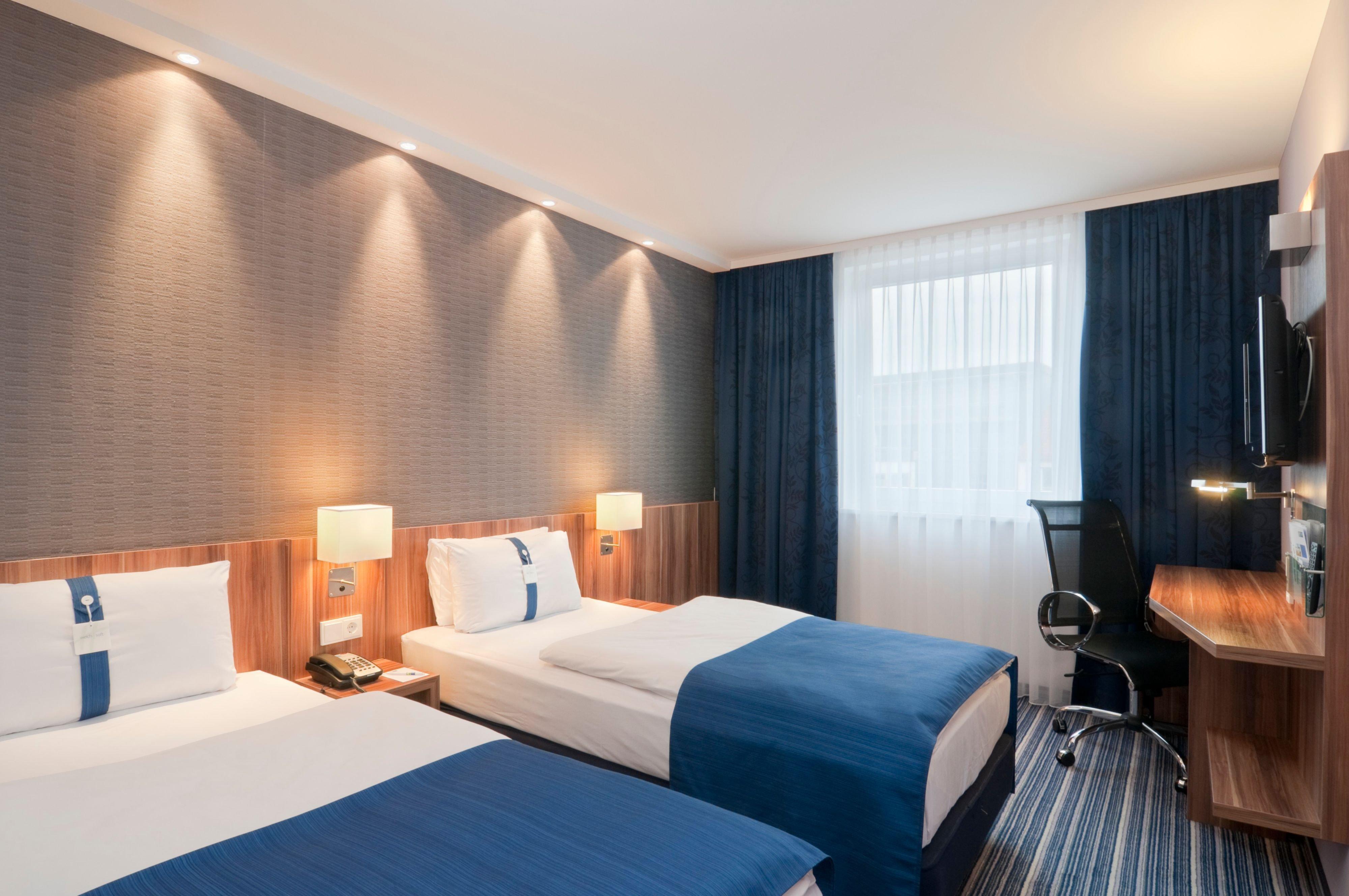 Holiday Inn Express Friedrichshafen, An Ihg Hotel Ngoại thất bức ảnh