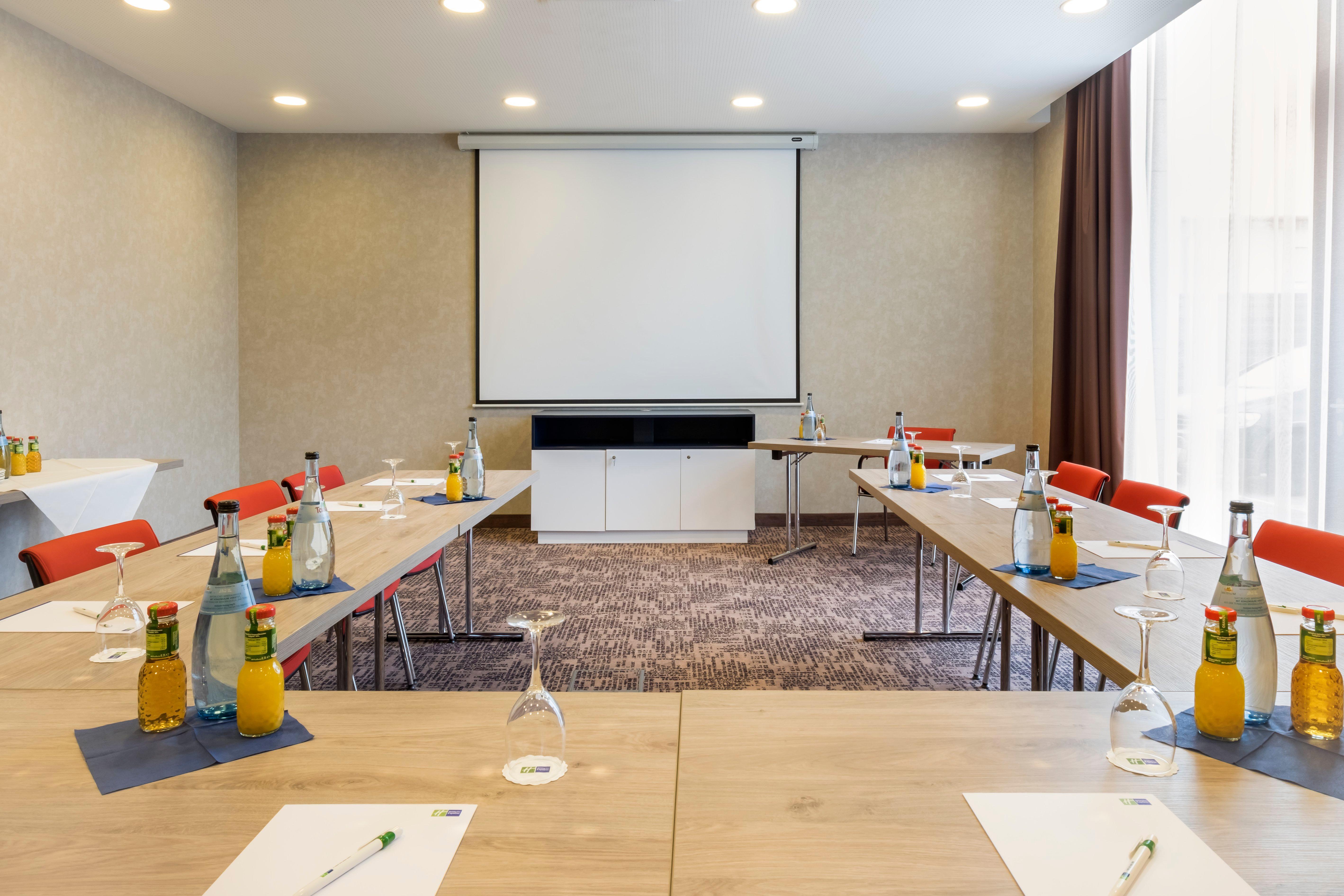 Holiday Inn Express Friedrichshafen, An Ihg Hotel Ngoại thất bức ảnh